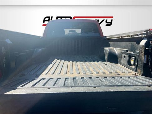 Used 2016 Toyota Tacoma TRD Sport image 24