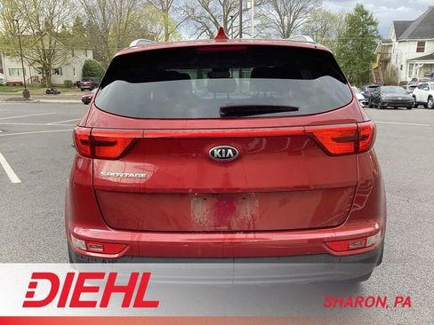 Used 2018 Kia Sportage LX w/ LX Popular Package image 6