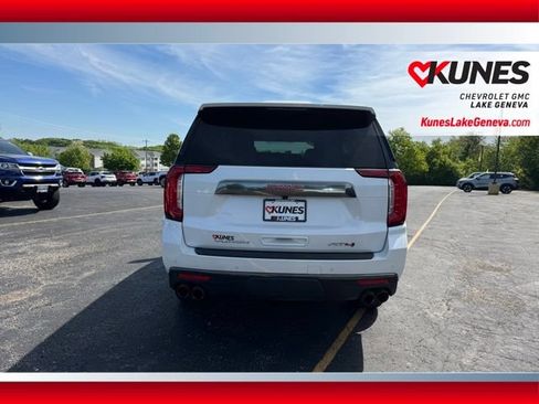 Used 2022 GMC Yukon AT4 AWD/4WD image 7
