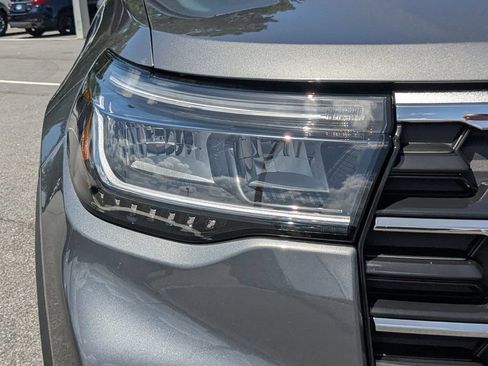 New 2026 Ford Explorer Active w/ Active Comfort Package RWD image 10