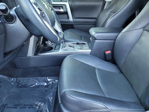 Used 2023 Toyota 4Runner Limited image 21