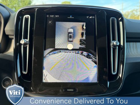 New 2026 Volvo XC40 B5 Ultra w/ Climate Package image 16