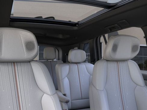 New 2026 Cadillac Vistiq Sport w/ LPO, Floor Liner Package AWD/4WD image 24