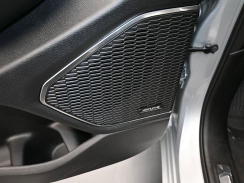 Used 2024 Jeep Grand Cherokee L Overland image 14