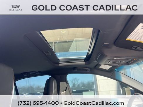 Certified 2022 Cadillac CT4 V Blackwing w/ Technology Package image 8