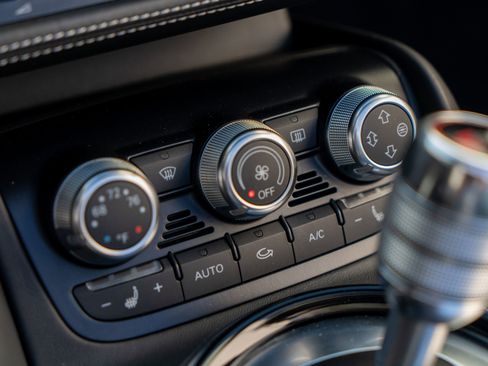 Used 2014 Audi R8 V10 image 32