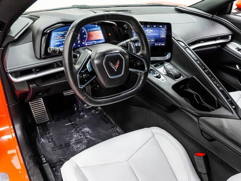 Used 2021 Chevrolet Corvette Stingray Coupe w/ 1LT image 17