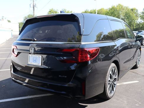 Certified 2026 Honda Odyssey Elite image 5