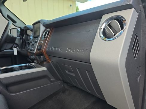 Used 2015 Ford F350 Lariat w/ Lariat Ultimate Package AWD/4WD image 24