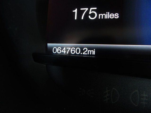 Used 2018 Ford Edge Titanium w/ Ford Safe & Smart Package FWD image 20
