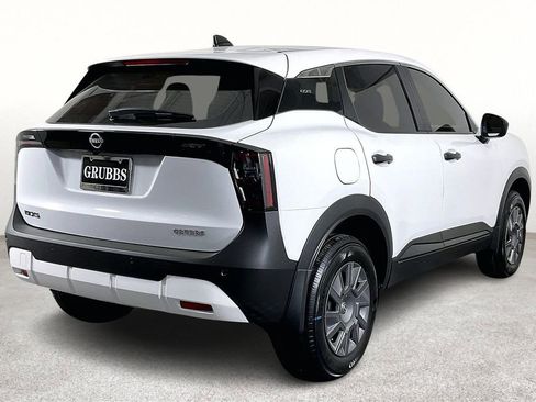 New 2026 Nissan Kicks S image 37