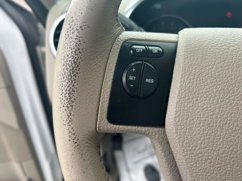Used 2006 Ford Explorer XLT AWD/4WD image 19