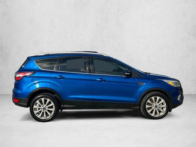 Used 2017 Ford Escape Titanium FWD image 4