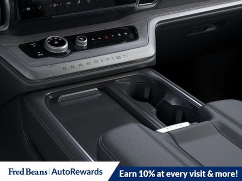 New 2025 Ford Expedition Max Platinum w/ Driver's Package image 15