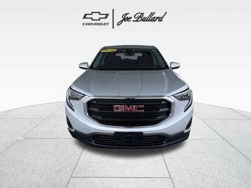 Used 2020 GMC Terrain SLE FWD image 3