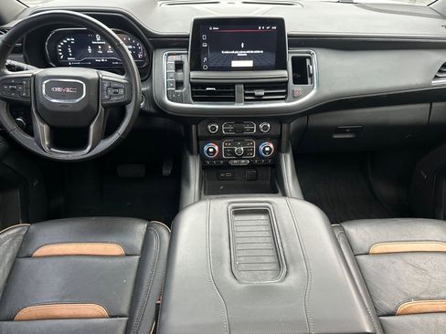 Used 2023 GMC Yukon XL AT4 w/ AT4 Premium Package image 14