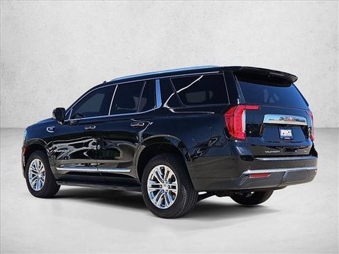Used 2022 GMC Yukon SLT AWD/4WD image 8