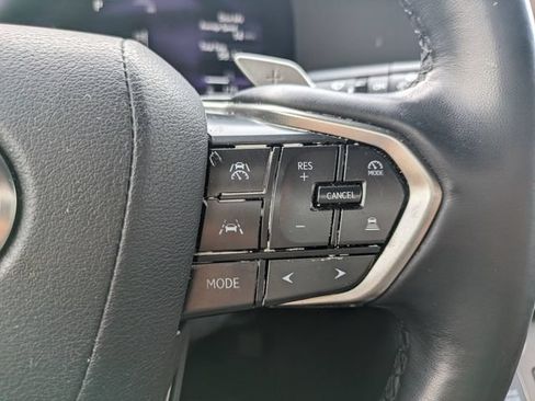 Used 2024 Lexus GX 550 w/ Cold Area Package AWD/4WD image 25