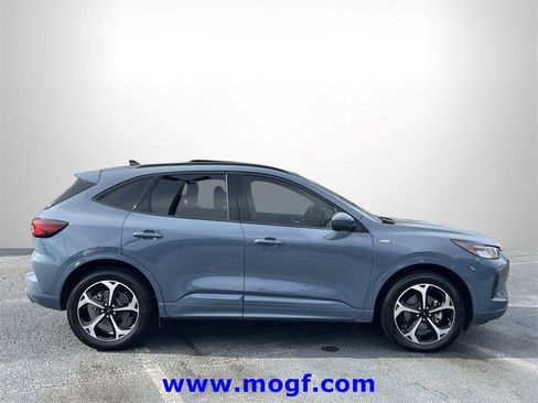 Certified 2024 Ford Escape ST-Line Select w/ Tech Pack #2 image 27
