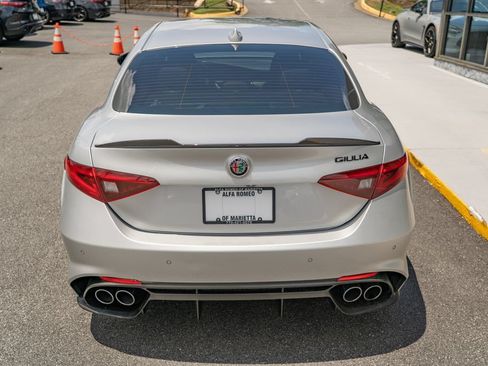 Used 2020 Alfa Romeo Giulia Quadrifoglio w/ Nero Edizione RWD image 8