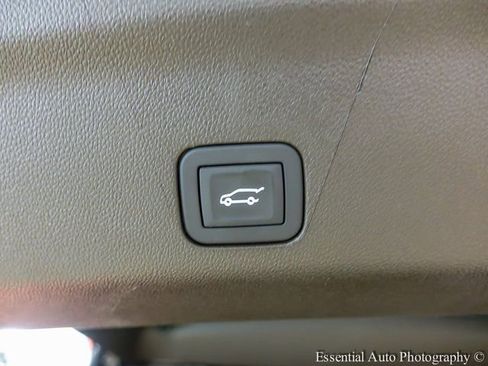 New 2026 GMC Yukon Elevation image 21