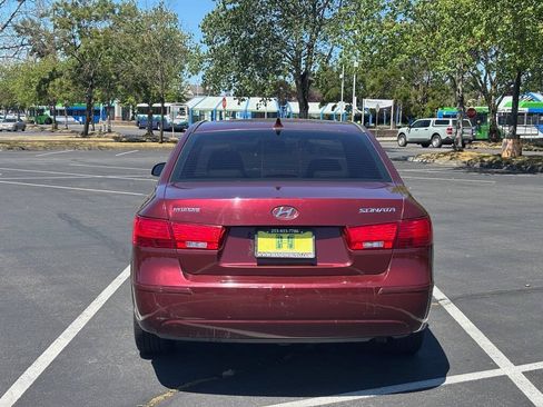 Used 2010 Hyundai Sonata GLS FWD image 4