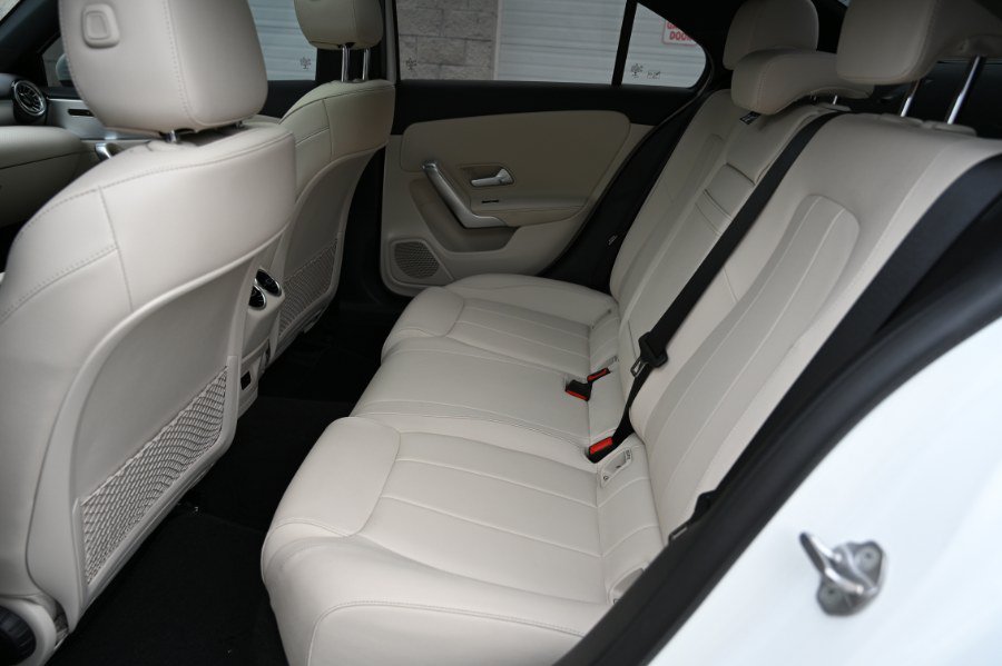 Used 2022 Mercedes-Benz A 220 image 18