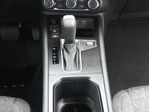 Used 2025 Nissan Kicks SV FWD image 27