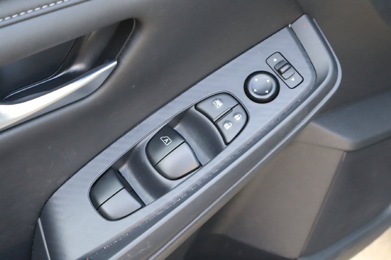 Used 2024 Nissan Sentra SV w/ Trunk Package FWD image 20