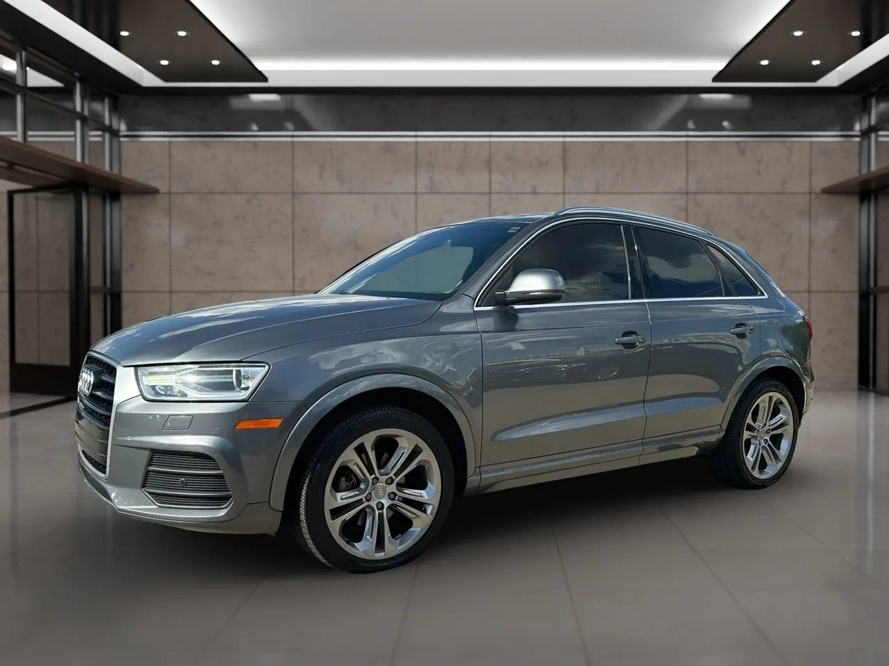 Used 2017 Audi Q3 2.0T Premium Plus w/ Premium Plus Package FWD image 14