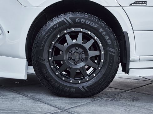 Used 2019 Mercedes-Benz Sprinter 144 image 4