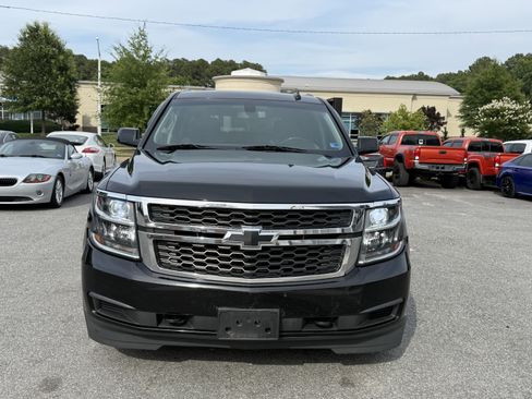 Used 2019 Chevrolet Tahoe LS AWD/4WD image 4