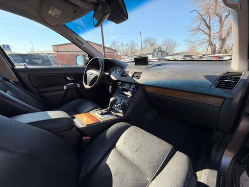 Used 2011 Volvo XC90 3.2 image 21