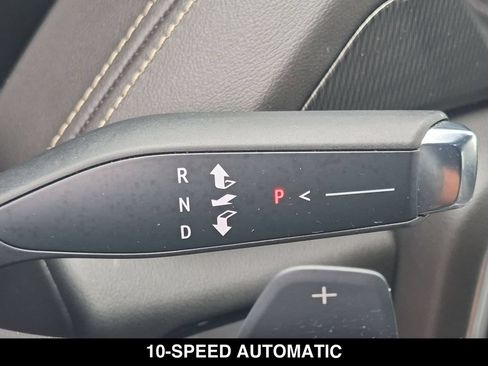 Used 2025 GMC Yukon XL Elevation w/ LPO, Floor Liner Package AWD/4WD image 8