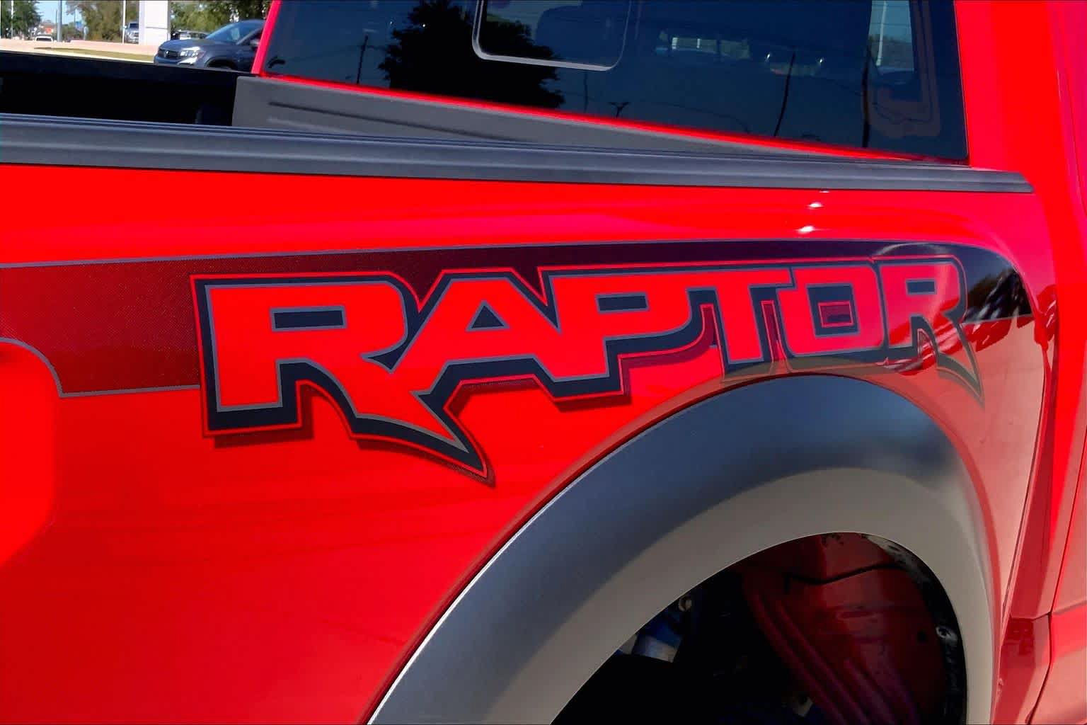 Used 2018 Ford F150 Raptor w/ Equipment Group 802A Luxury AWD/4WD image 11