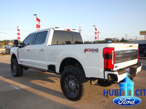 Used 2024 Ford F250 Limited w/ FX4 Off-Road Package AWD/4WD image 3