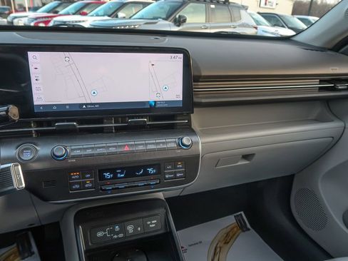 Used 2024 Hyundai Kona SEL w/ Convenience Package image 33