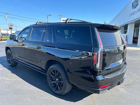 Certified 2023 Cadillac Escalade ESV Sport w/ LPO, ONYX Package AWD/4WD image 10