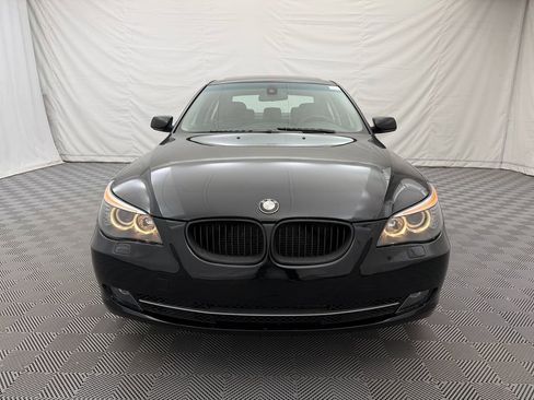 Used 2008 BMW 528xi Sedan image 2