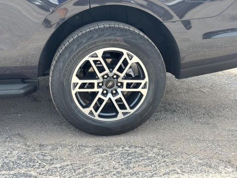 New 2026 Ford Expedition Active AWD/4WD image 11