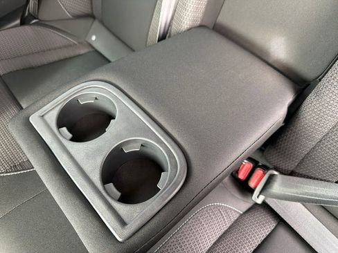 Used 2022 Subaru Outback Premium image 25