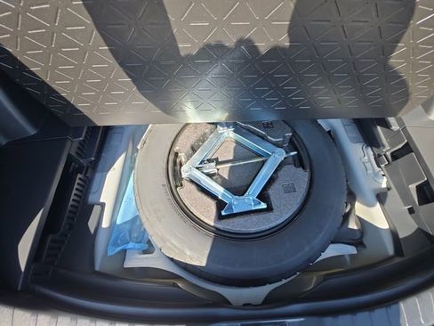 Used 2025 Toyota RAV4 LE image 14