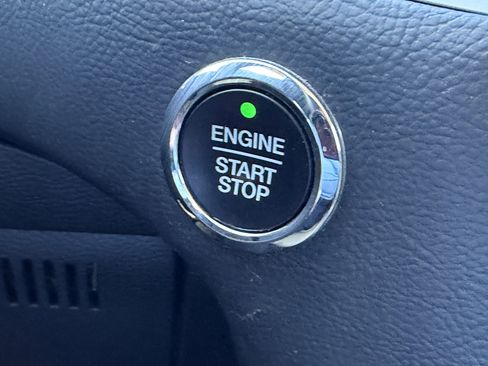 Used 2023 Ford Edge SEL image 23