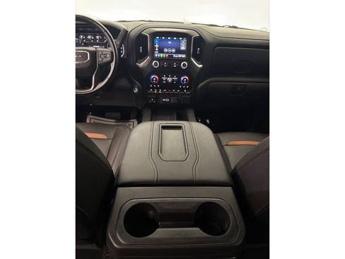 Used 2020 GMC Sierra 1500 AT4 w/ Off-Road Performance Package AWD/4WD image 31