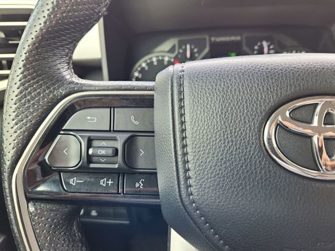 Used 2023 Toyota Tundra Limited image 19