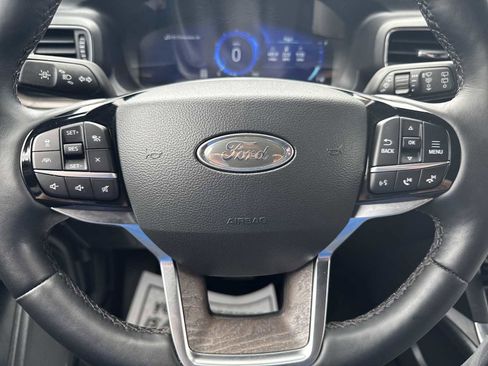 Used 2022 Ford Explorer Platinum w/ Equipment Group 601A image 49