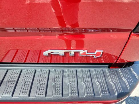 Certified 2024 GMC Sierra 1500 AT4 w/ Technology Package image 4