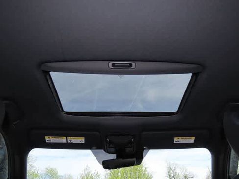 Certified 2023 Honda Passport TrailSport image 25