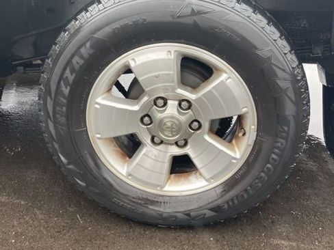 Used 2007 Toyota Tacoma PreRunner image 12