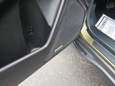 Used 2023 Subaru Outback Touring image 13